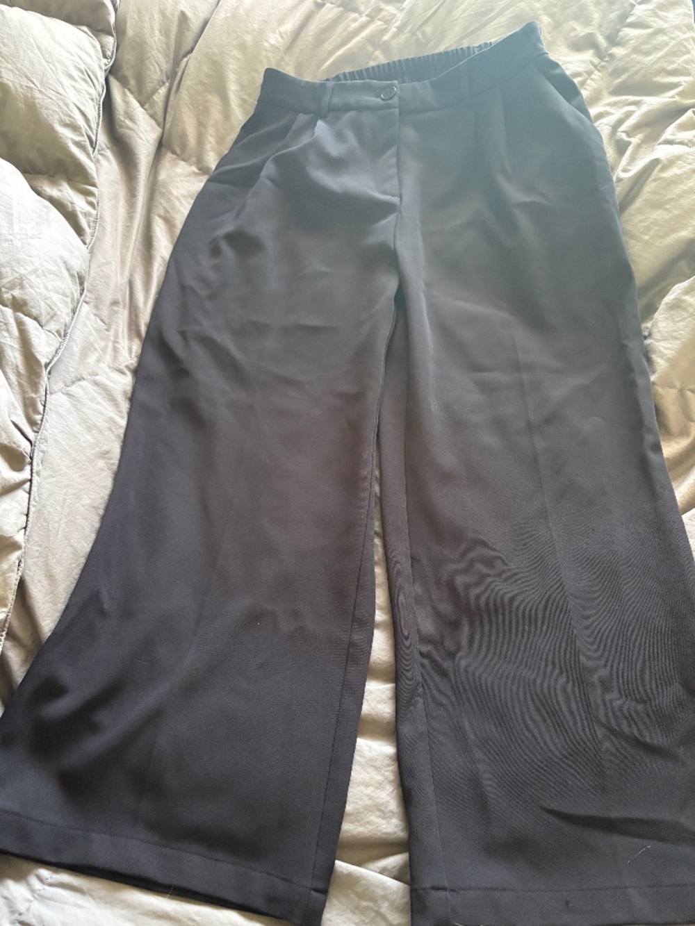 Women’s Wide Leg Slacks